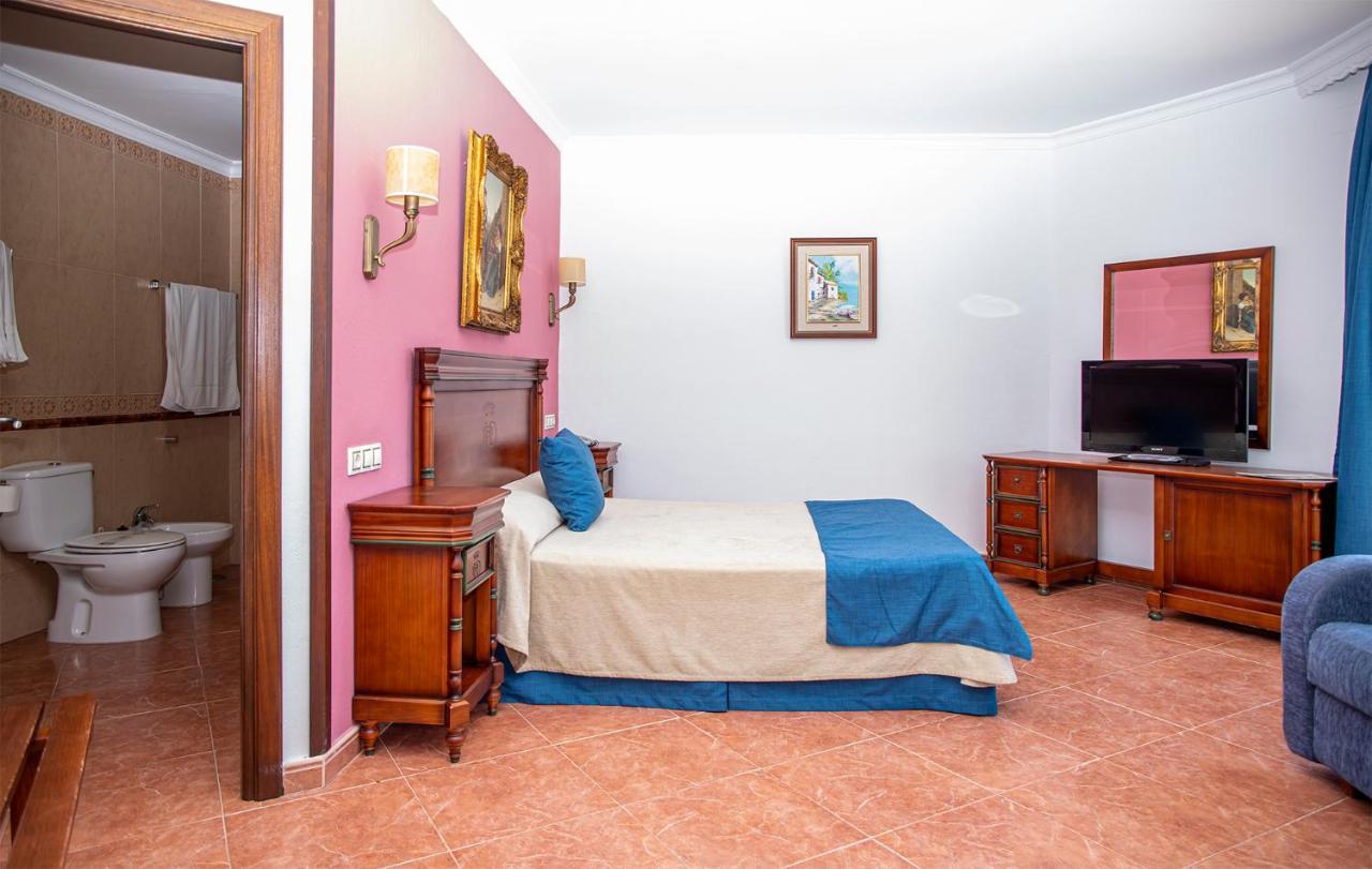 Hotel Pozo Del Duque Zahara de los Atunes Bagian luar foto