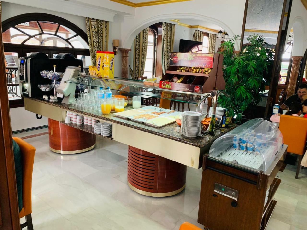 Hotel Pozo Del Duque Zahara de los Atunes Bagian luar foto